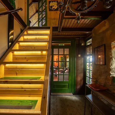 Brvnara Orlovo Gnezdo Lodge
