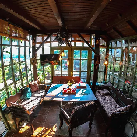 Brvnara Orlovo Gnezdo * Rudno